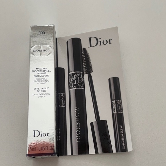 Dior Other - ✨ 2 for $20 🖤 dior diorshow mascara mini (black)